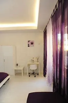 Alojamento de Acomodação e Pequeno-almoço Magic Rainbow Segni