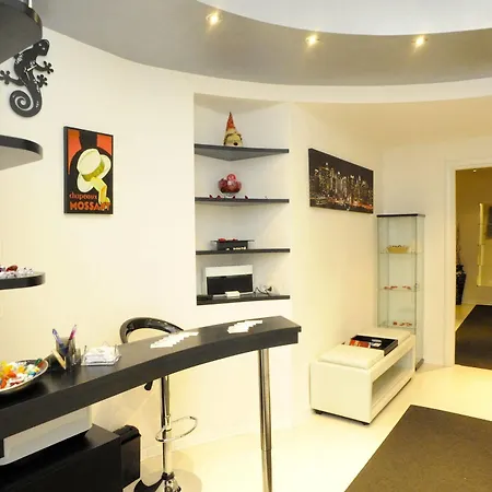 Alojamento de Acomodação e Pequeno-almoço Magic Rainbow 3*