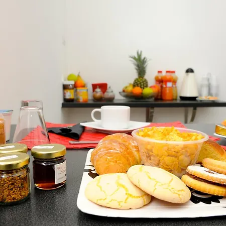 Magic Rainbow Alojamento de Acomodação e Pequeno-almoço 3*